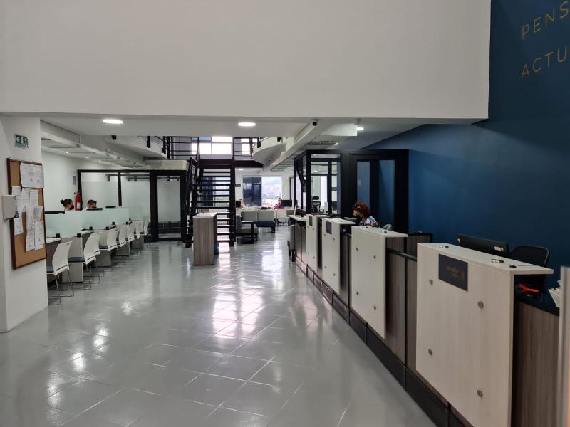 Notaría 1 de Medellín, barrio el poblado, Carrera 43A # 6 sur 15, Centro Comercial Oviedo, Piso 4 Local 5242