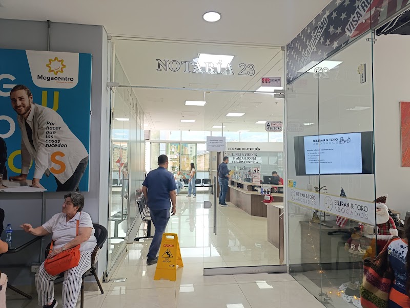 Notaría 23 de Medellín, barrio centro, Carrera 52 # 47 – 11, Torre Carabobo Piso 4 Local 401, C.C. MegaCentro