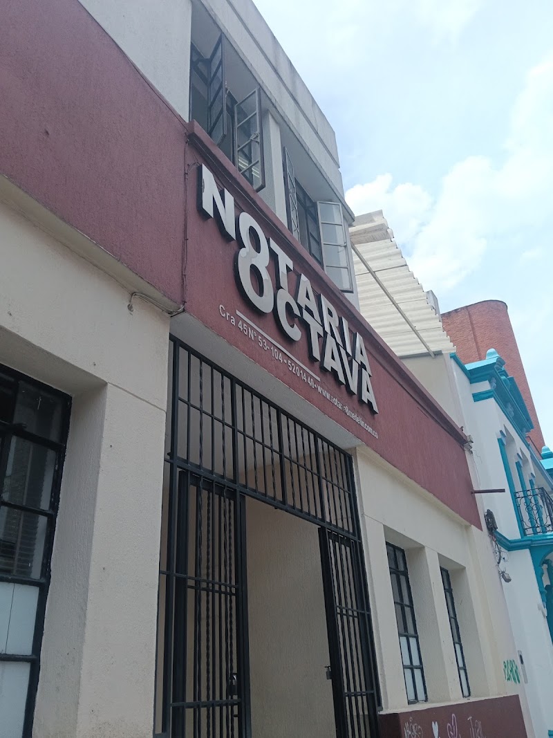 Notaría 8 de Medellín, barrio el palo, Carrera 45 # 53 – 104, El Palo, frente al Colombo Americano